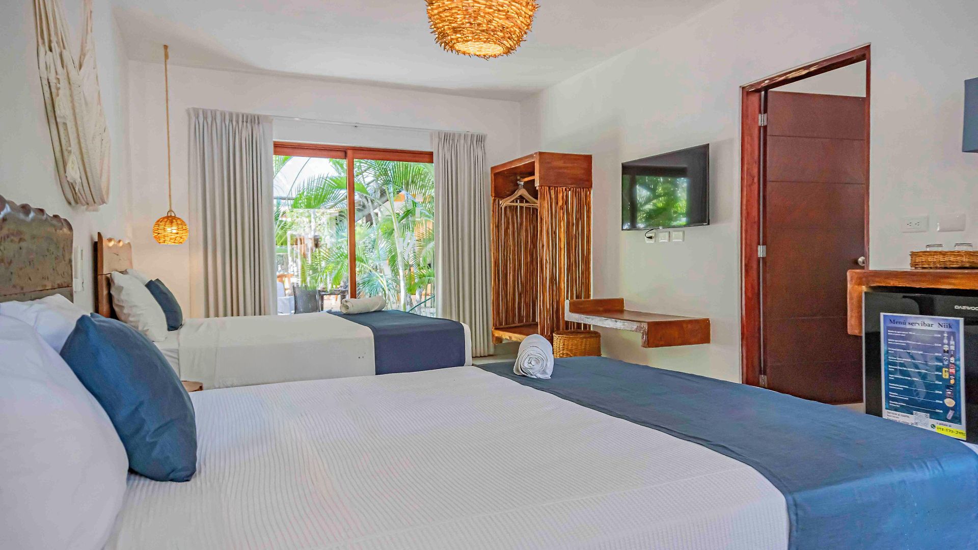 Niik Hotel 4*