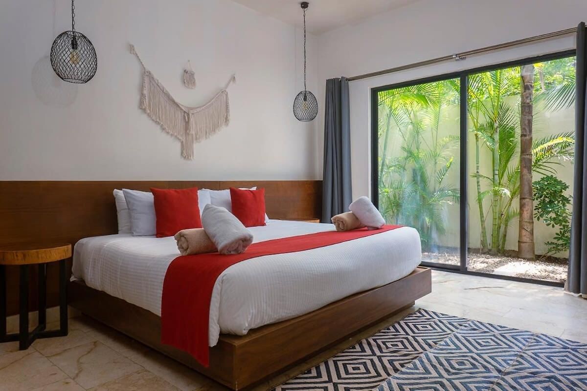 Spectacular 4br Style With Concierge And Secluded Pool Villa *