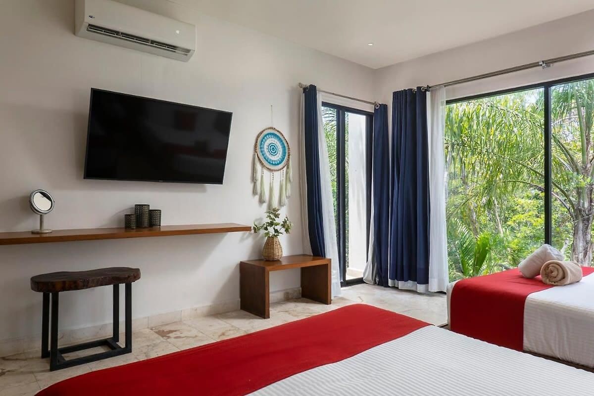 Villa Spectacular 4br Style With Concierge And Secluded Pool Tulum