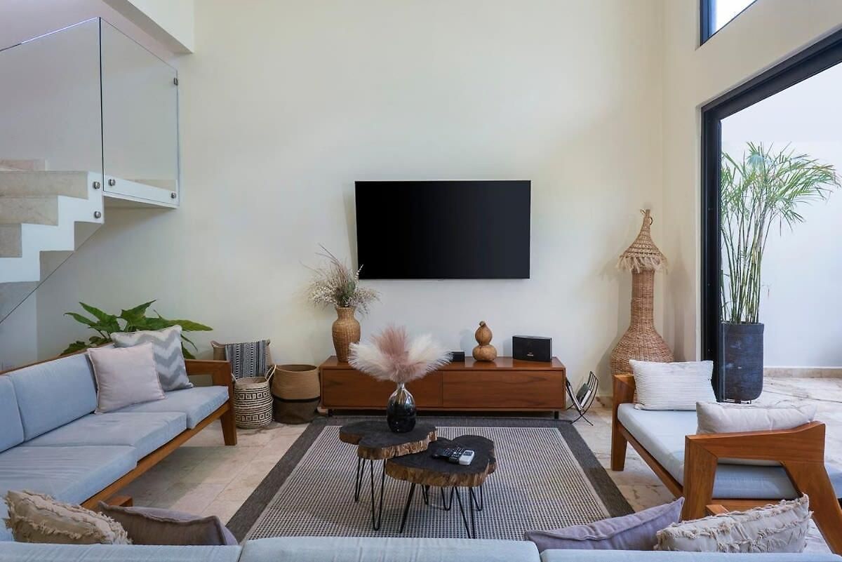 Spectacular 4br Style With Concierge And Secluded Pool Villa Tulum