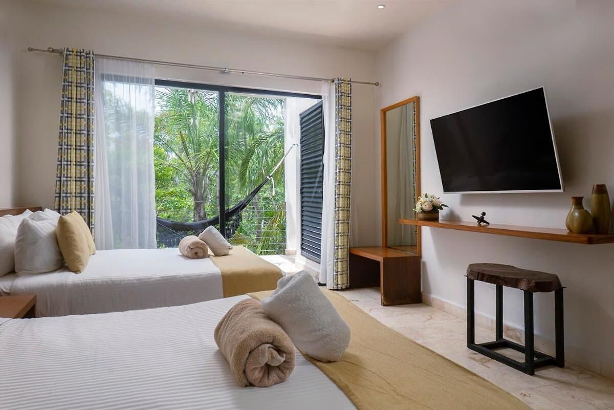 Villa Spectacular 4br Style With Concierge And Secluded Pool