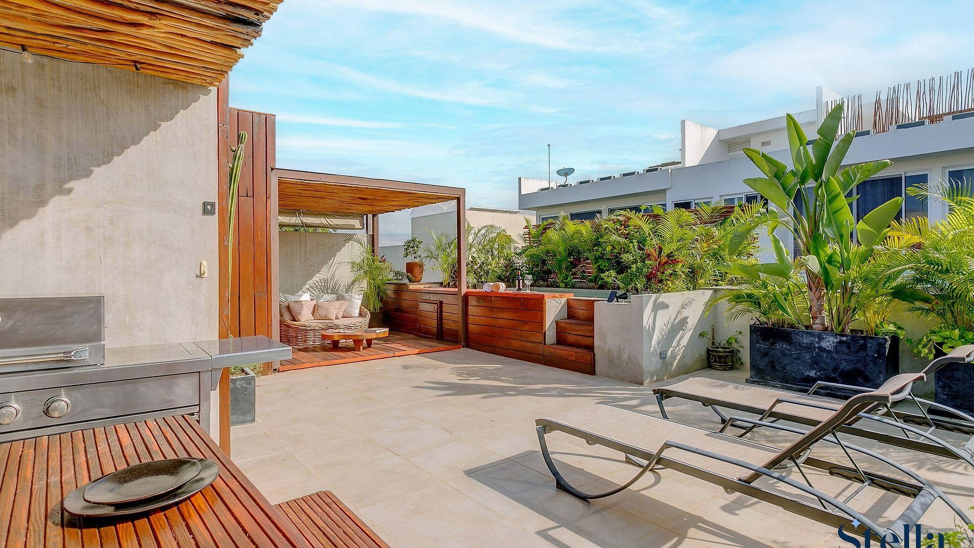 Chic In The Heart Of By Stella Apartment *