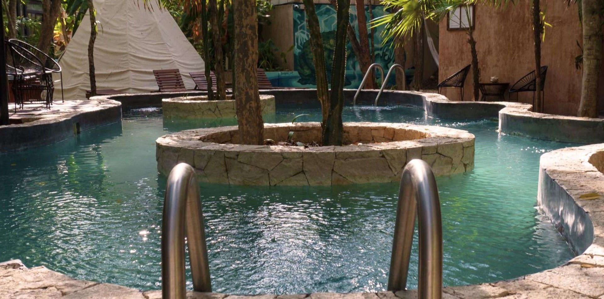 Hotel Bufo Alvarius 2*