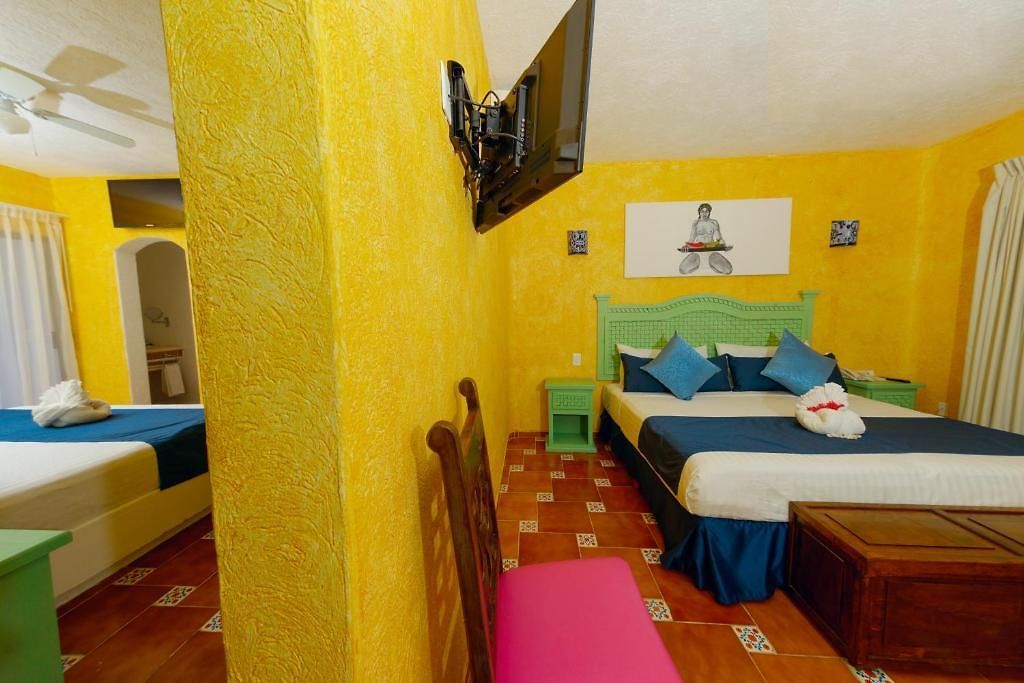 Pavoreal Hotel