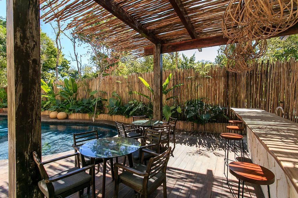 Eco-chic Design Wrapped In Nature's Elements By Stella * Tulum