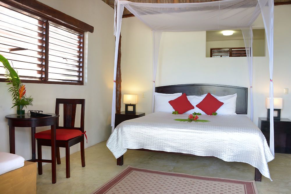 Hip Hotel