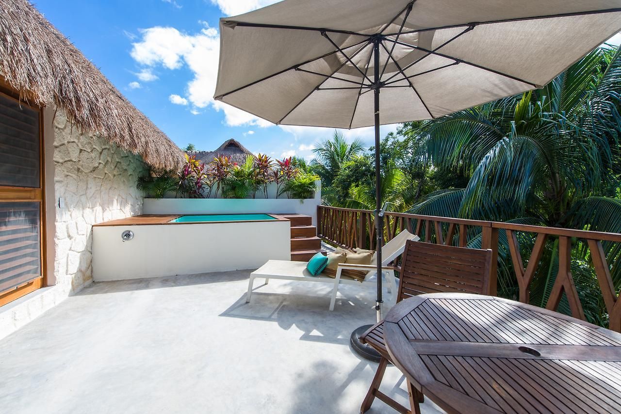 Prana Boutique Hotel 4*