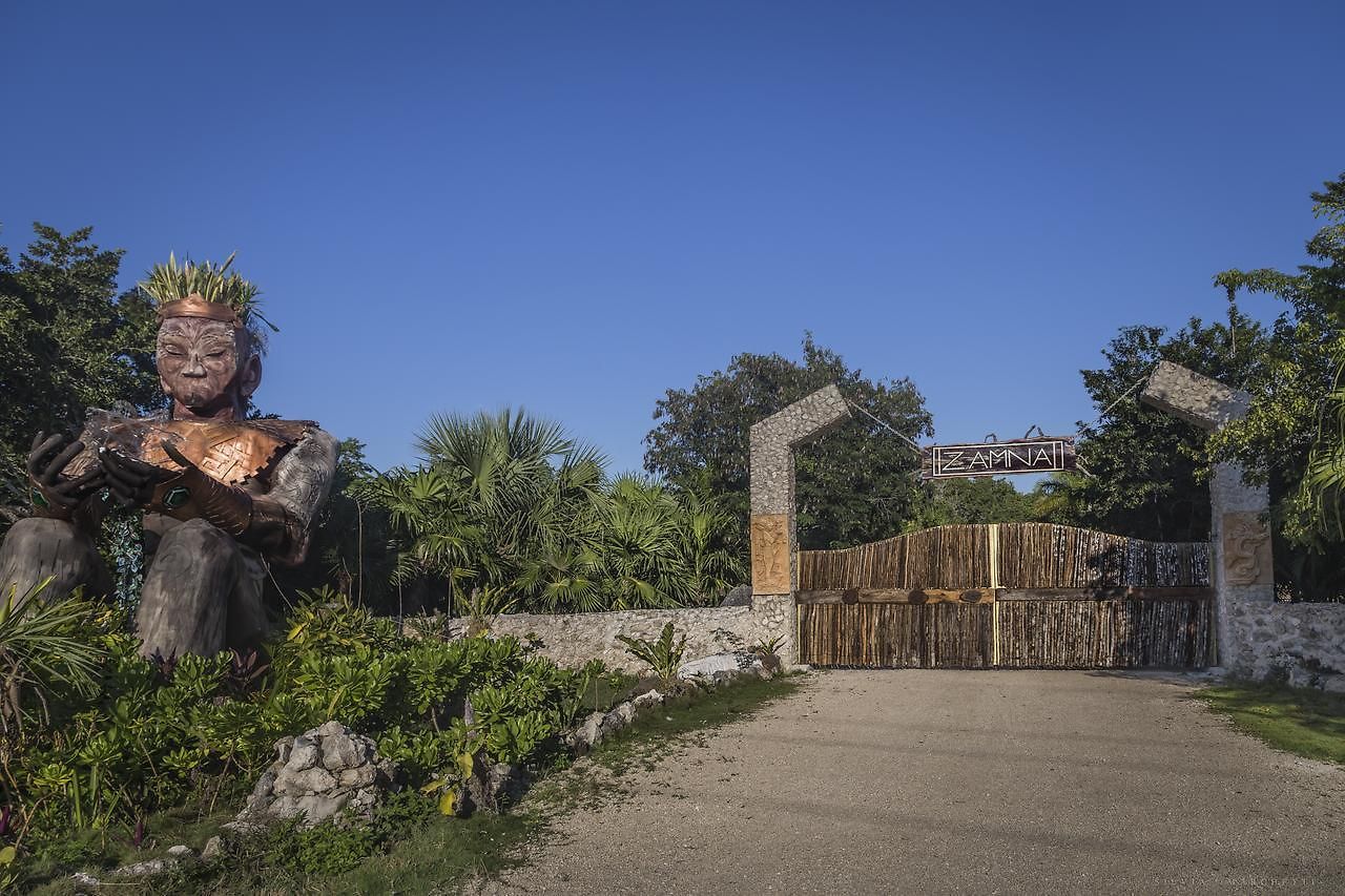 Zamna * Tulum