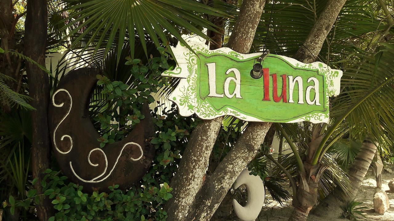 Cabañas La Luna Hotel
