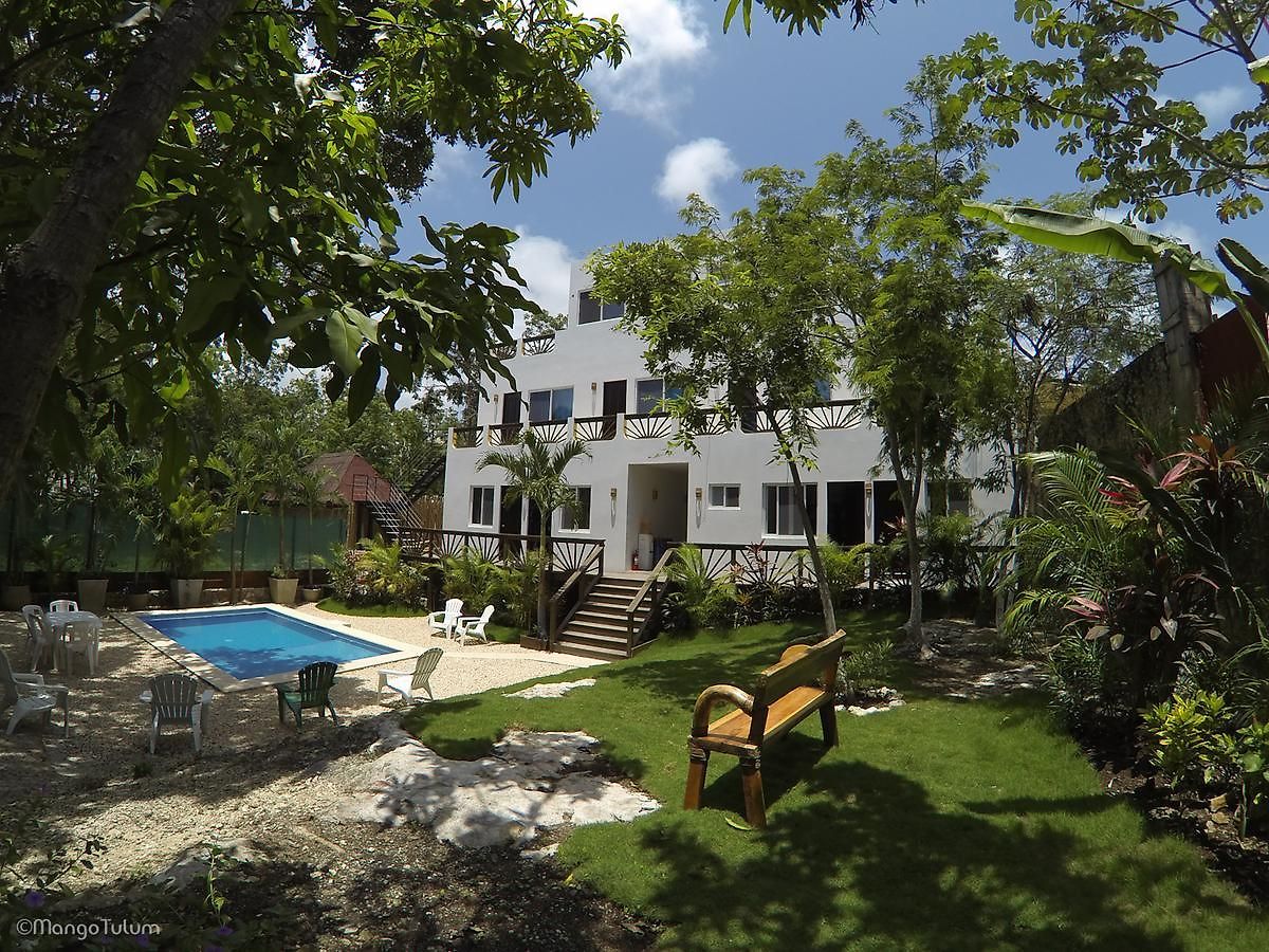 Mango Hotel 3*