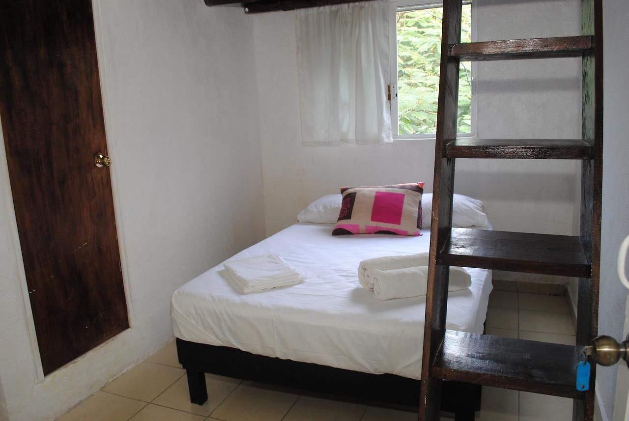Lobo Inn Tulum Hostal