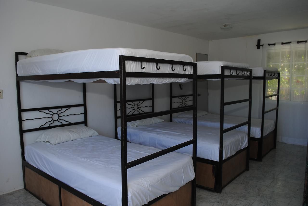 Hostal Lobo Inn Tulum