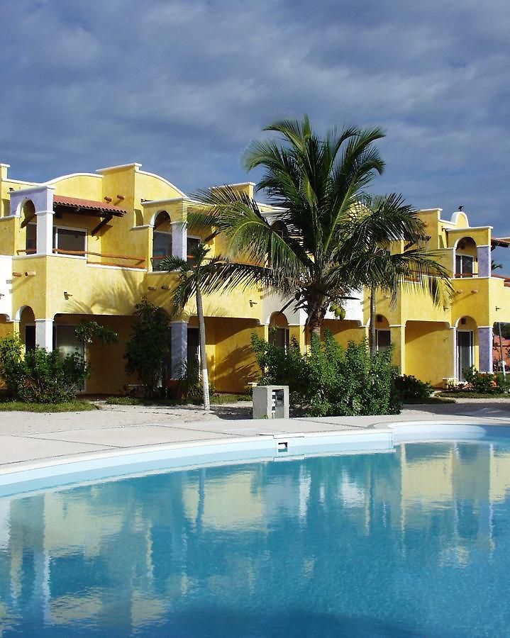 Hotel Pavoreal 4*