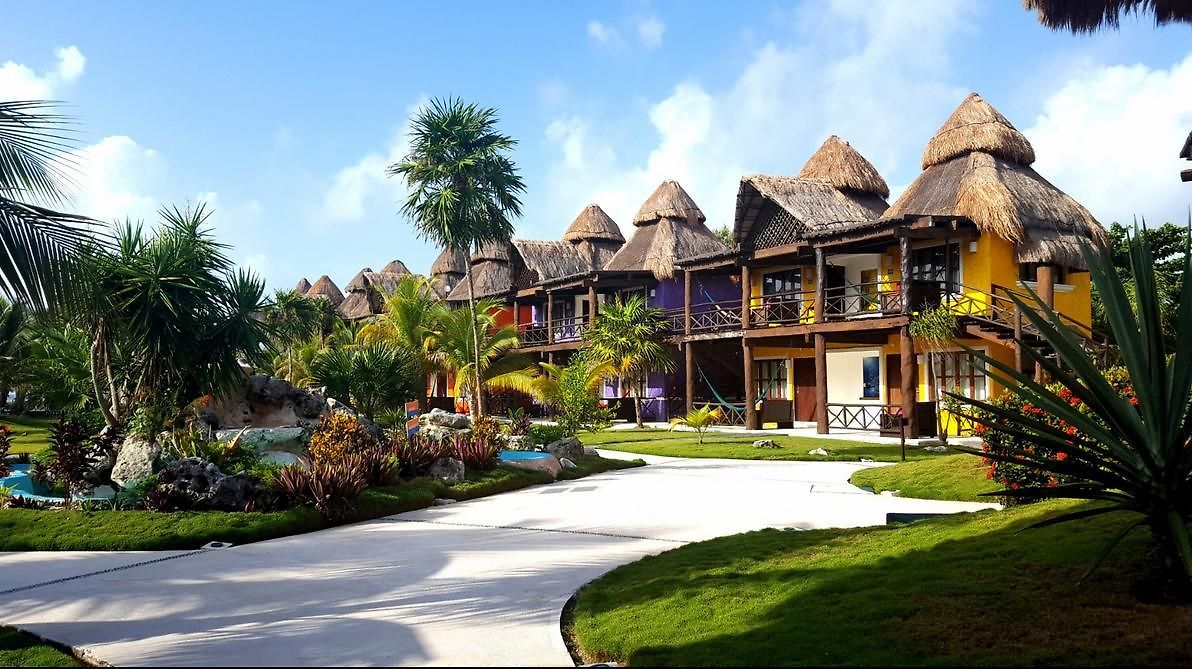 Pavoreal Hotel