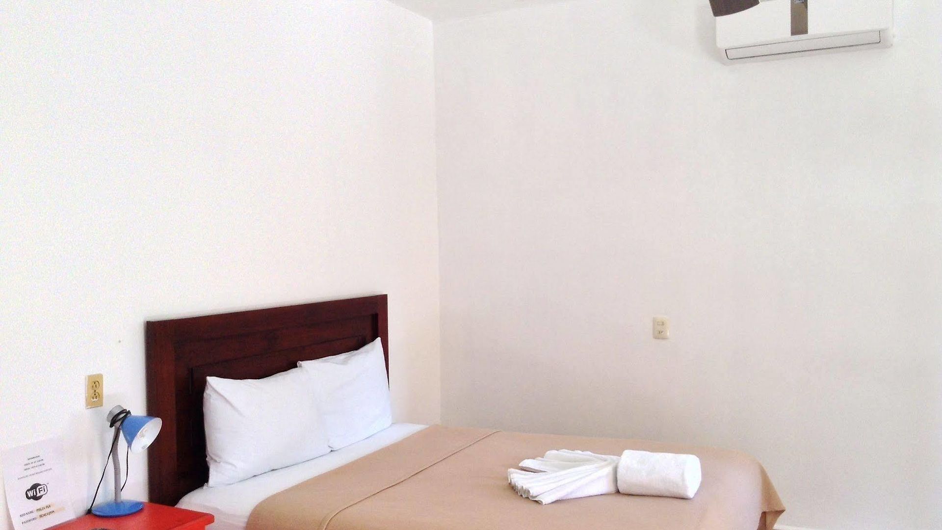 Malix Pek Hotel 2*