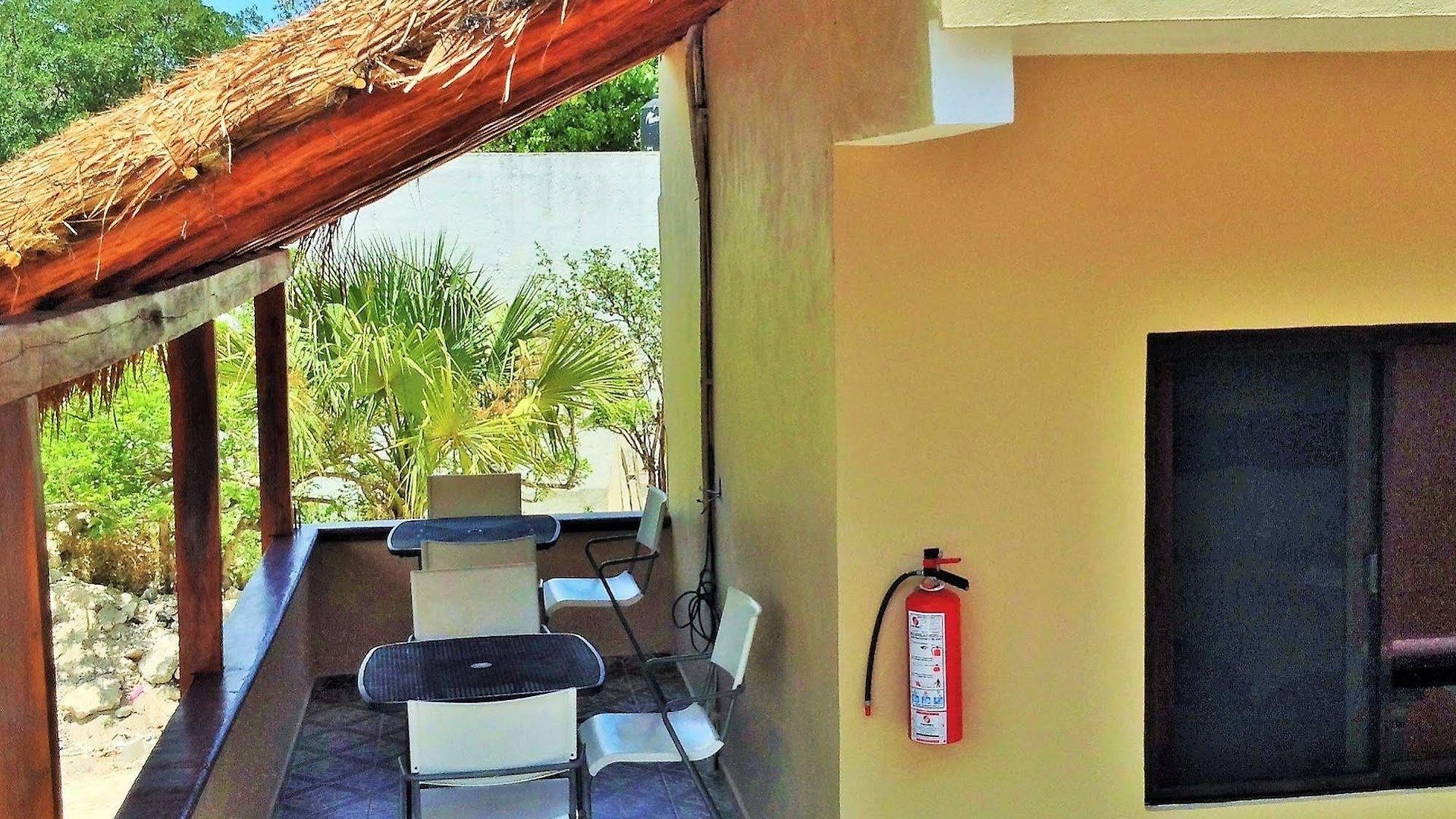 Malix Pek 2* Tulum