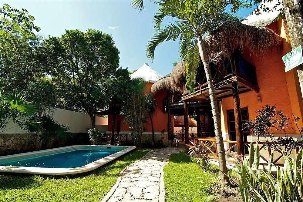 Uolis Nah Hotel 3*