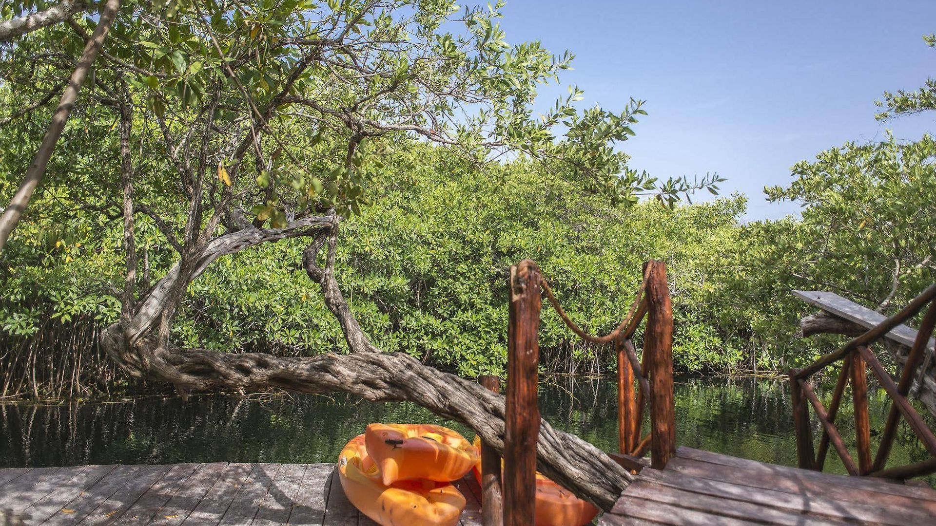 Maya Y Cenote Hotel 2*