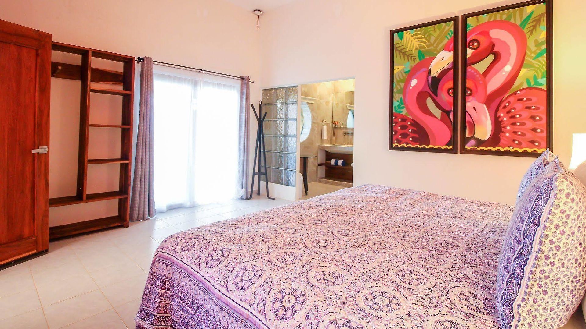 Hotel Keniza Beach