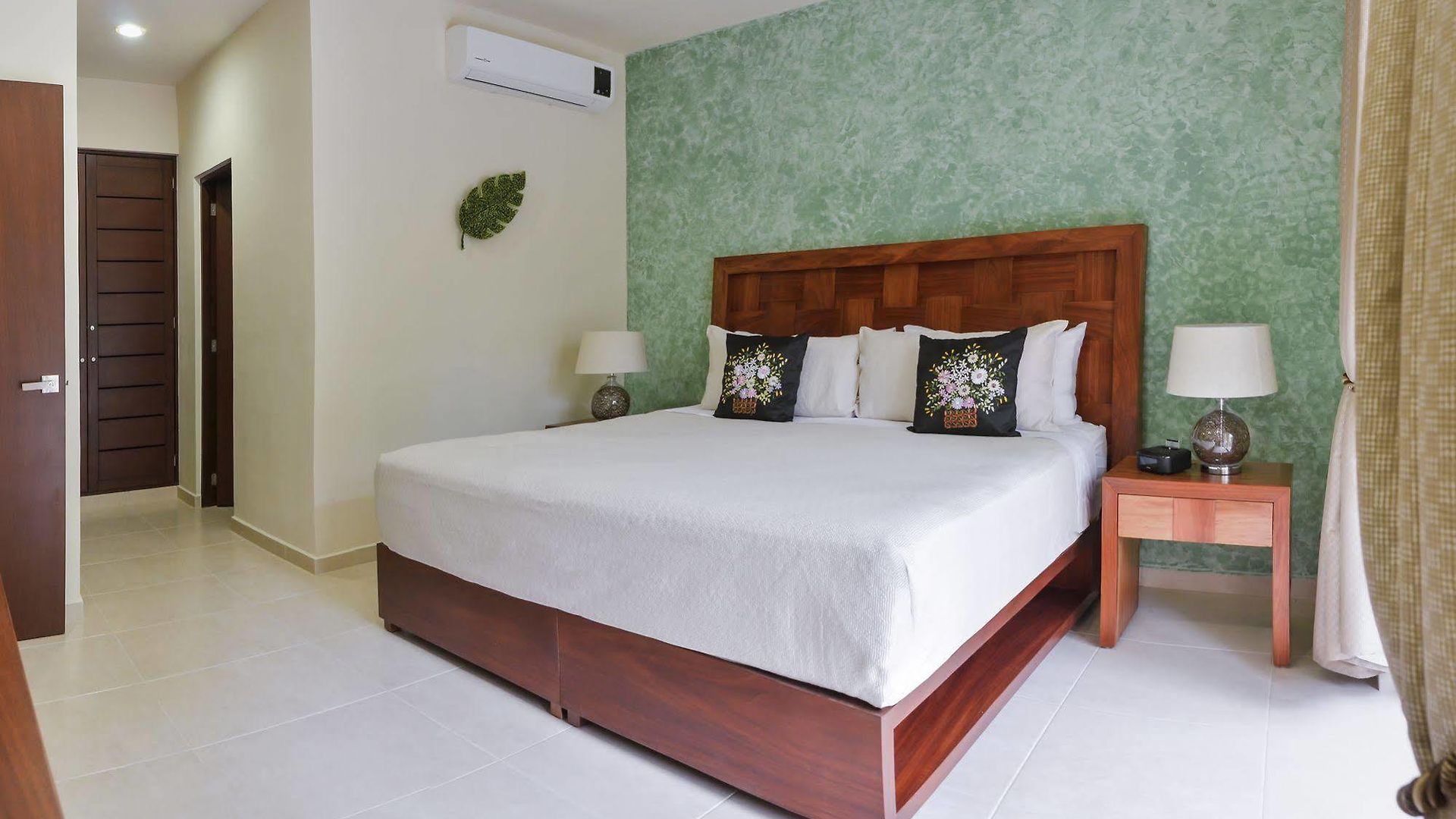 Casa Prieta Penthouse Hotel 4*