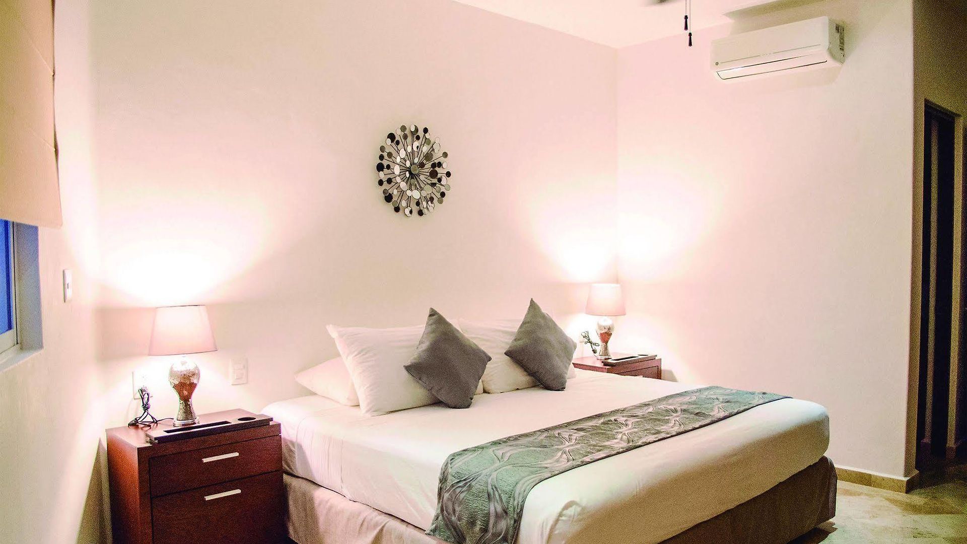 Hotel Coco Village
