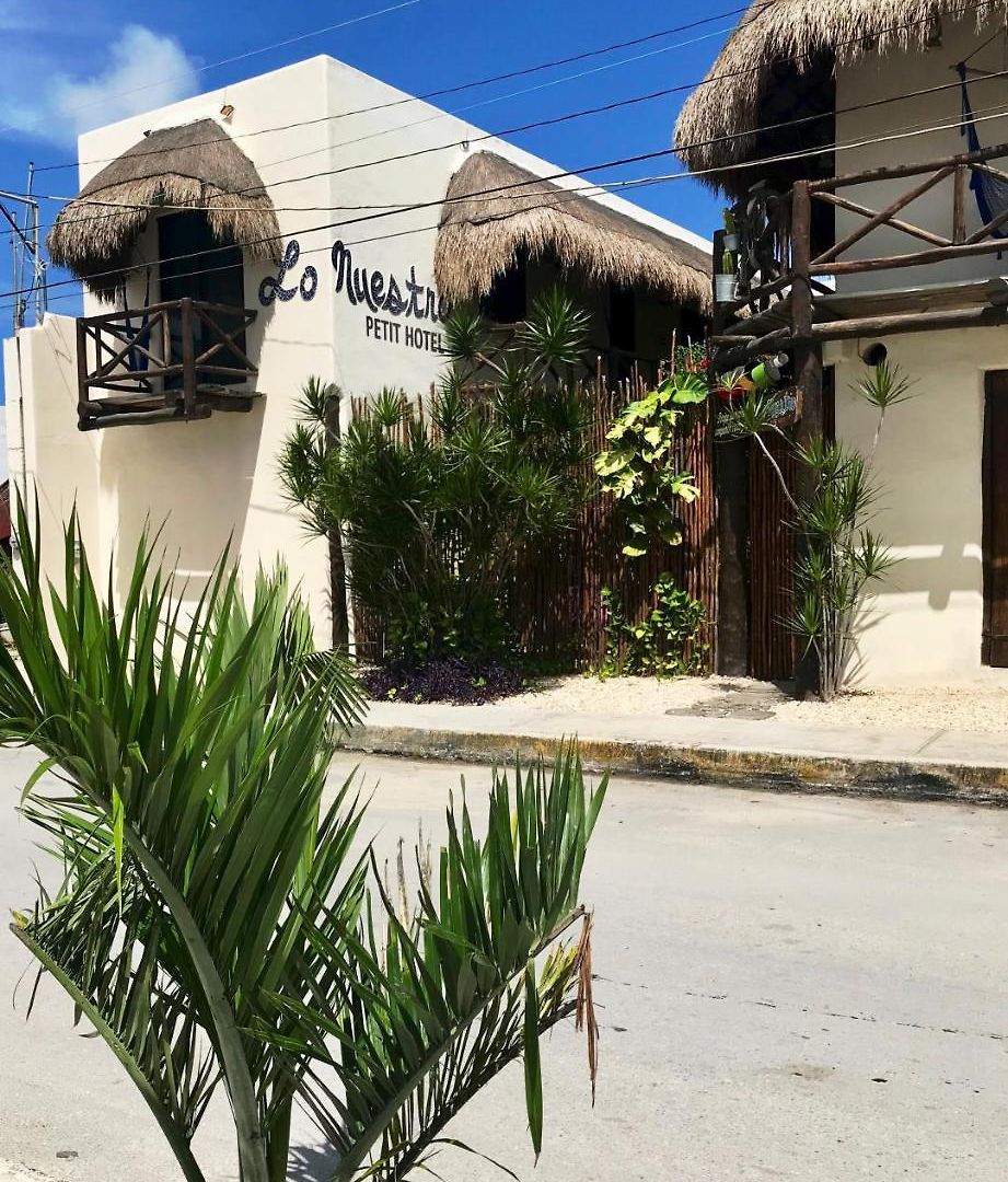 Hotel Lo Nuestro Petit