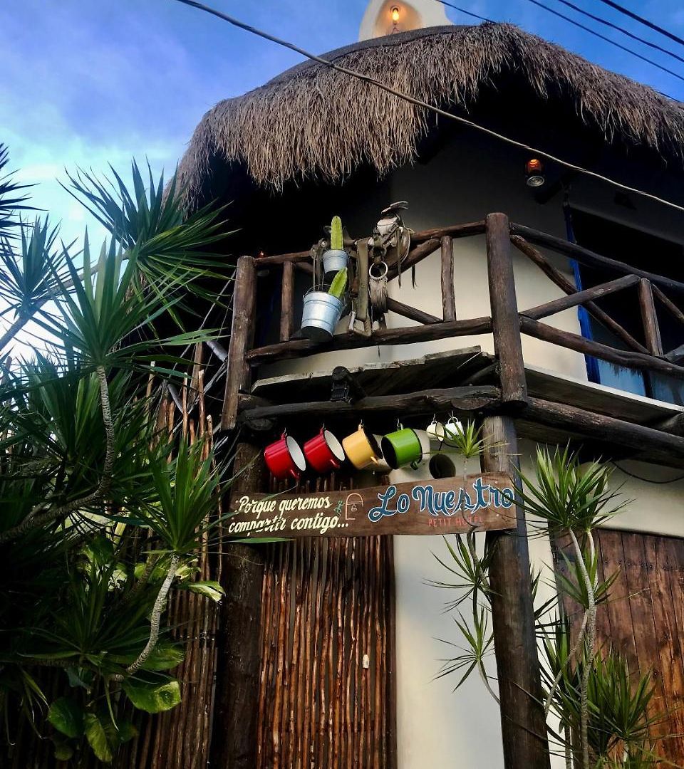 Hotel Lo Nuestro Petit Tulum