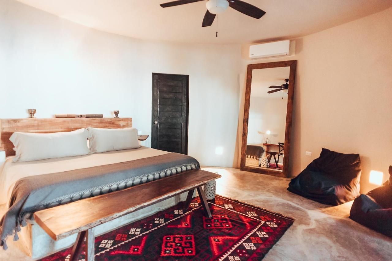 Hotel Tribal