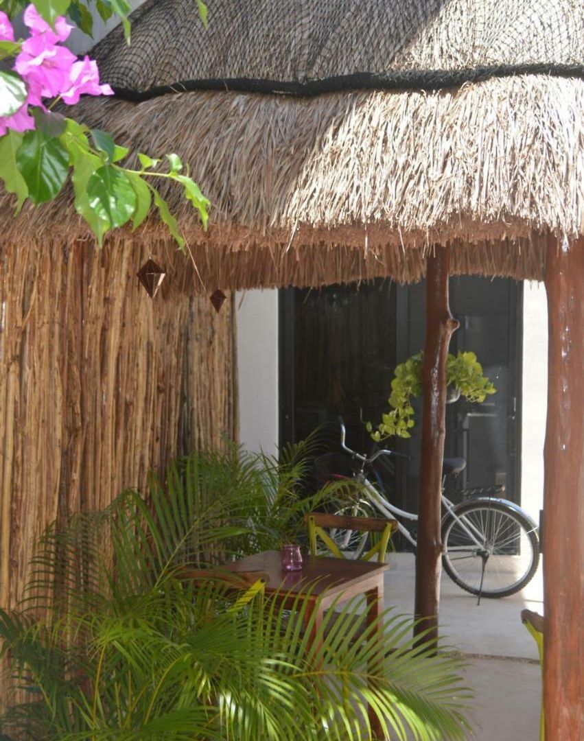 Tua Large Comfortable Pool Parking Space * Tulum