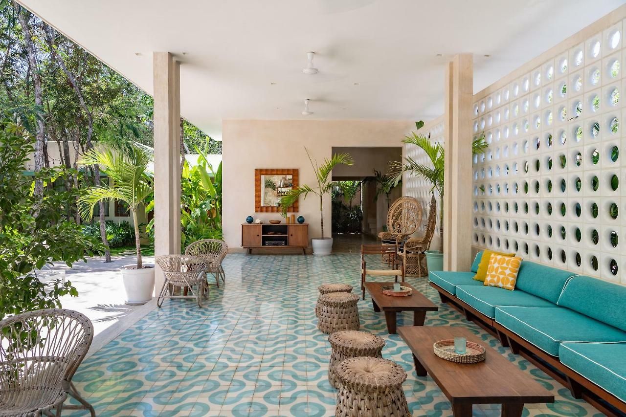Tiki Tiki Hotel 4*