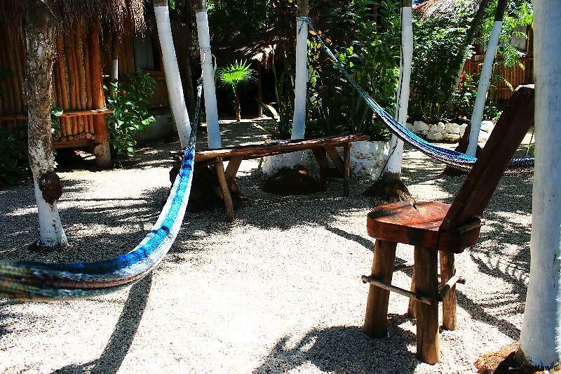 Maya Y Cenote 2*