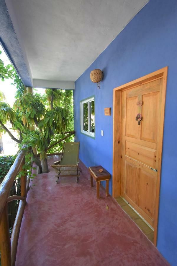 Casa Almendro Hotel 2*
