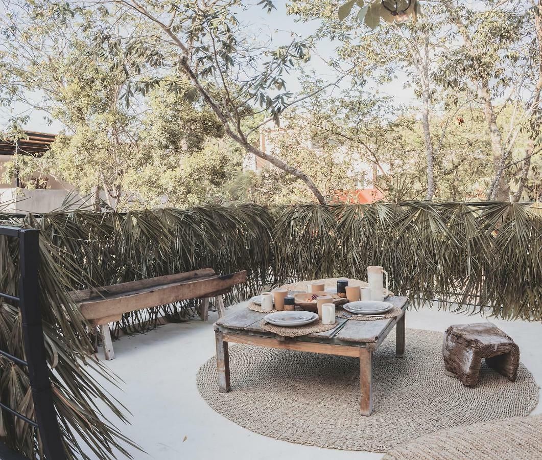 Era & Tulum