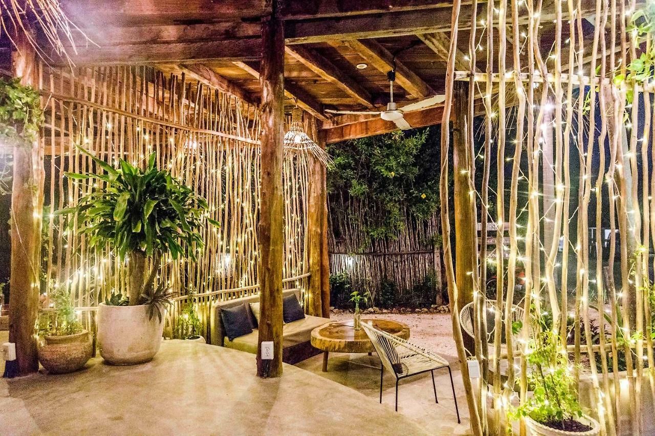 Mamasan Treehouses & Hotel
