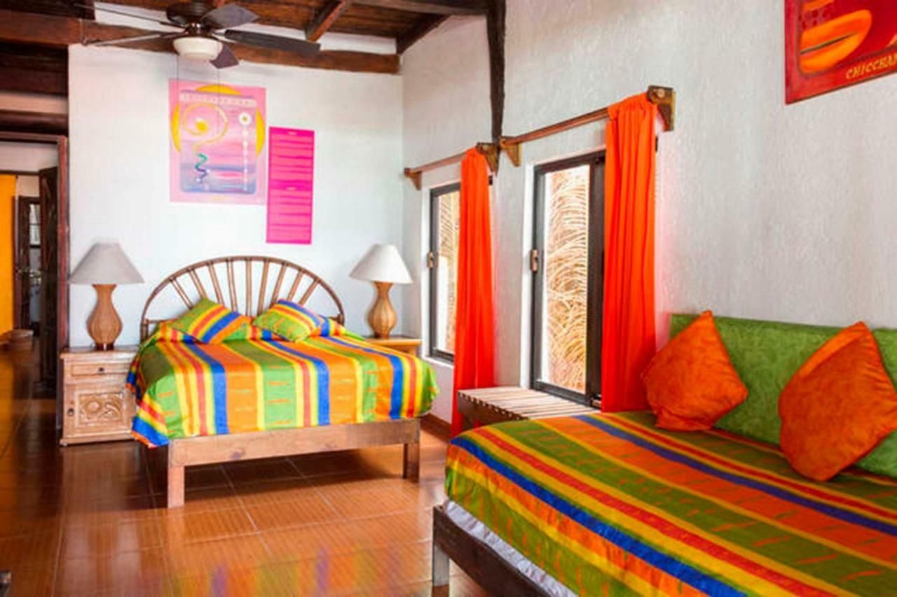 Chillaxing Front House Hotel 3*