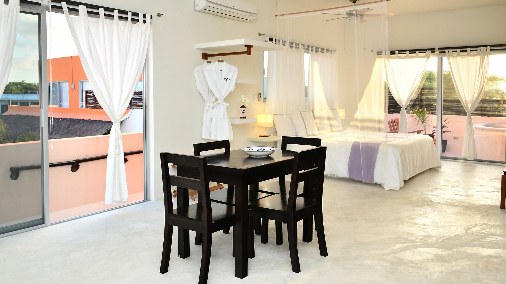 Geminis Boutique Condohotel Hotel