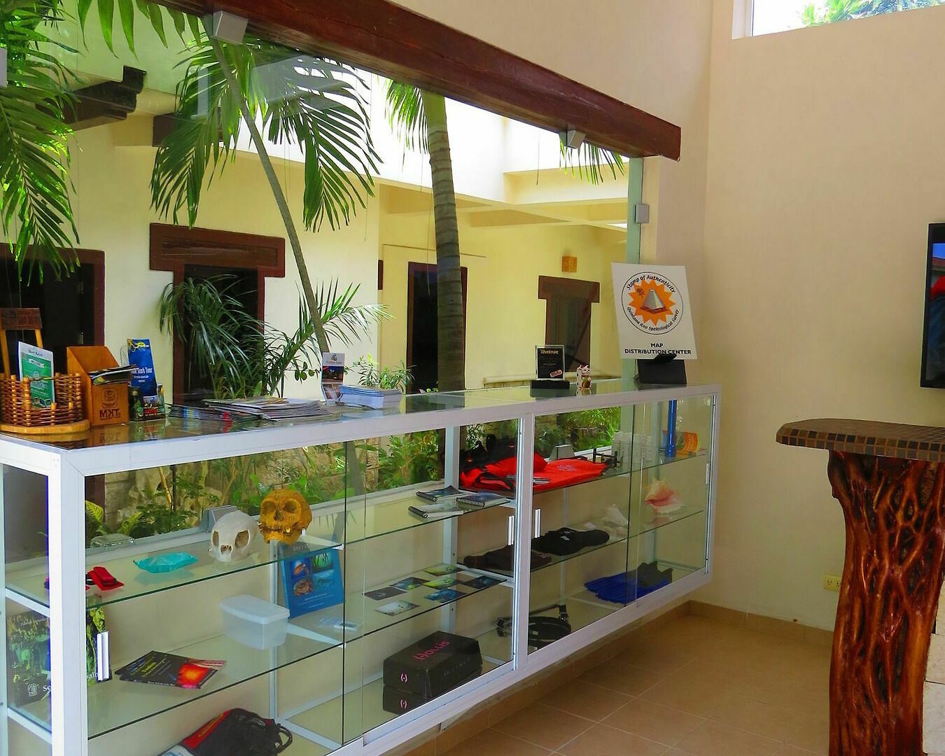 Xibalba Dive Center Hotel