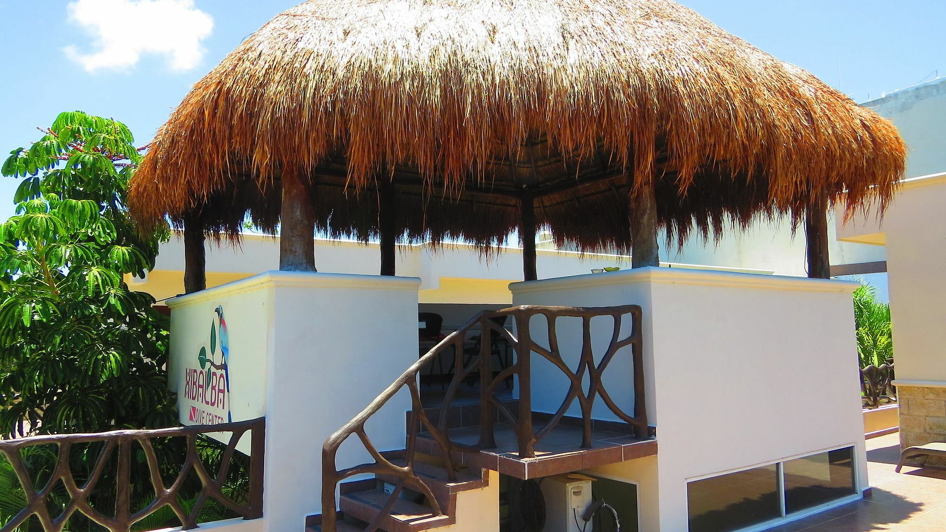 Hotel Xibalba Dive Center