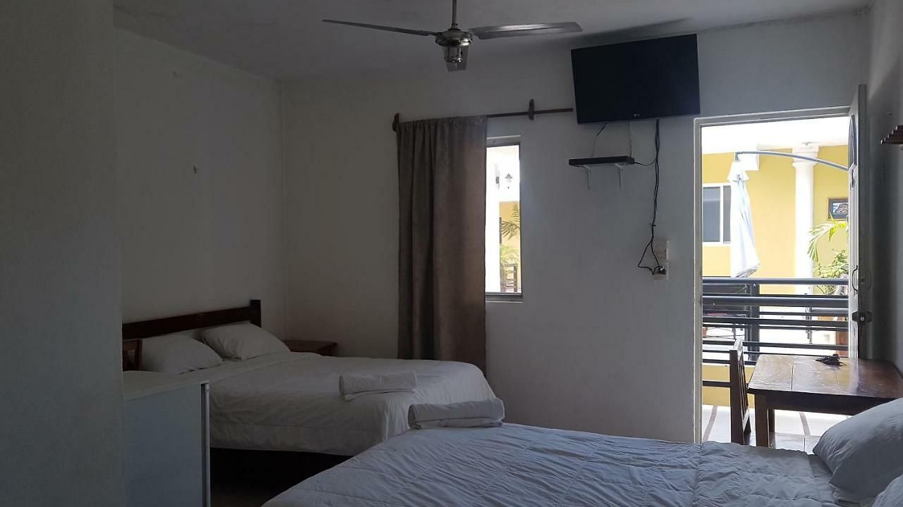 Iker Hotel