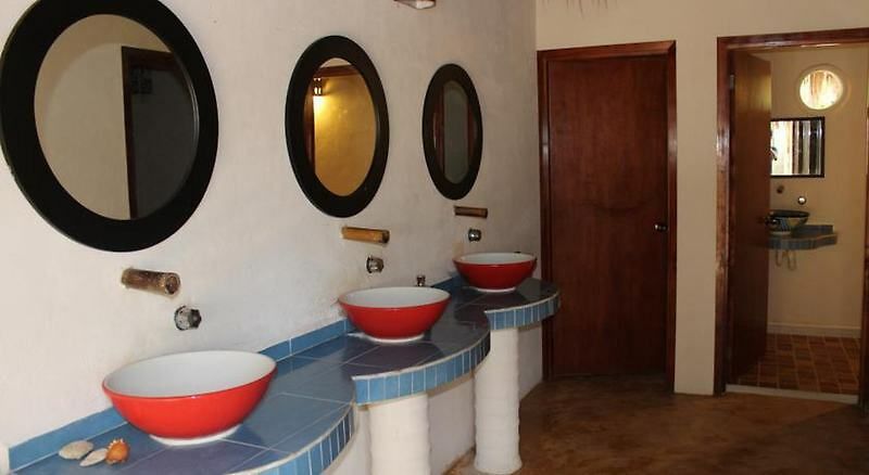 Tubo - Unique Hostal Tulum