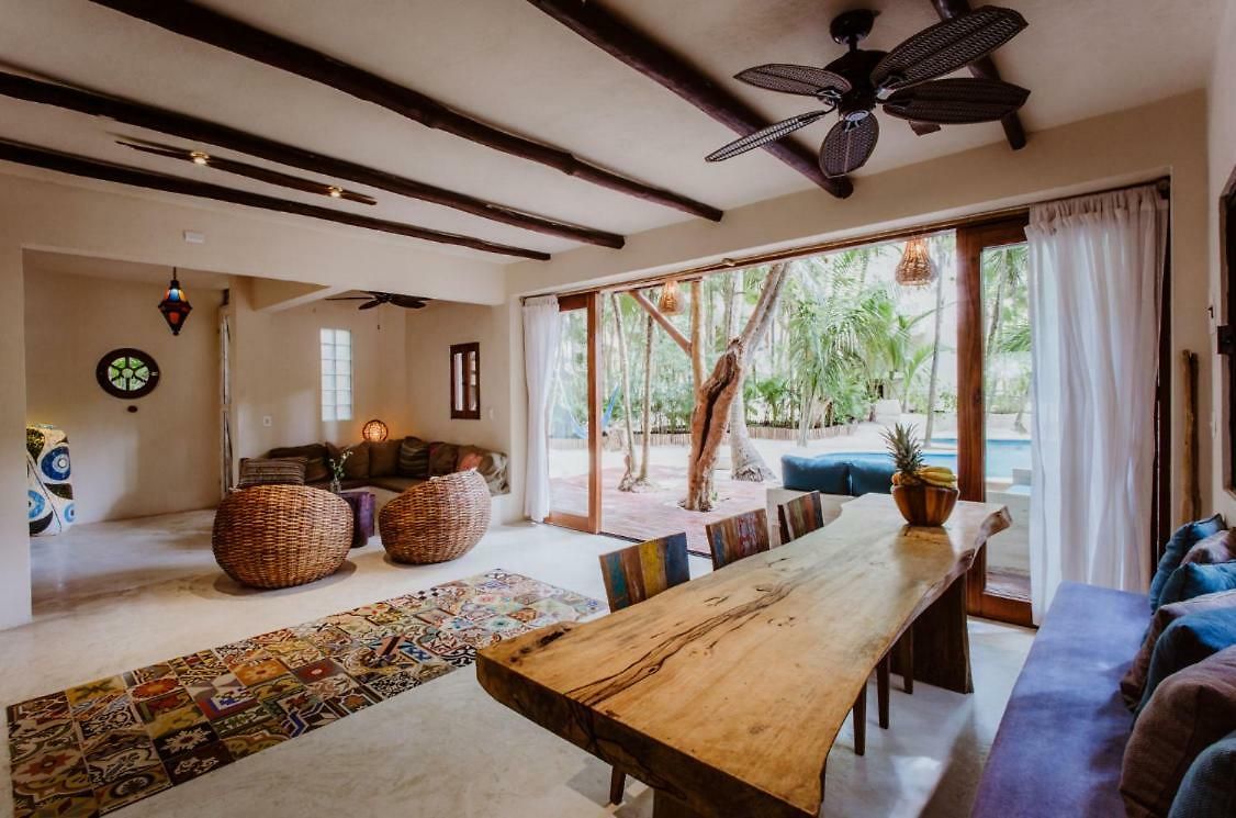 Beachfront Casa 8 Villa Tulum