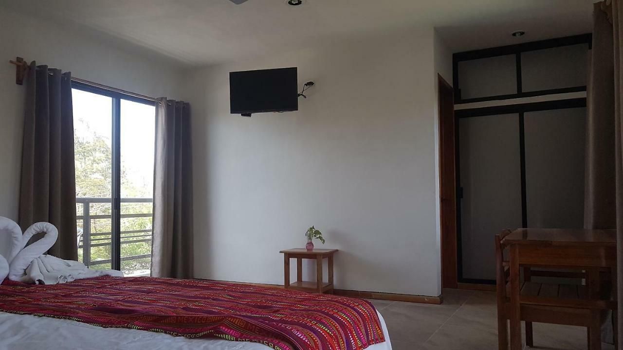Iker Hotel 3*