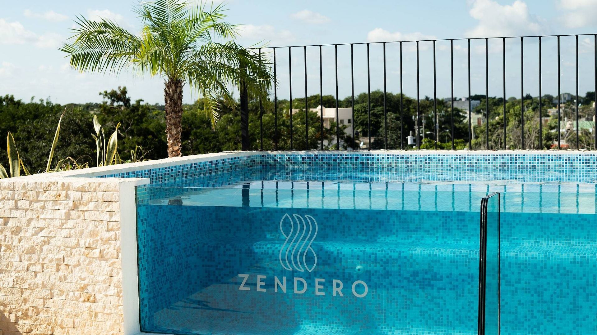 Hotel Zendero 4*