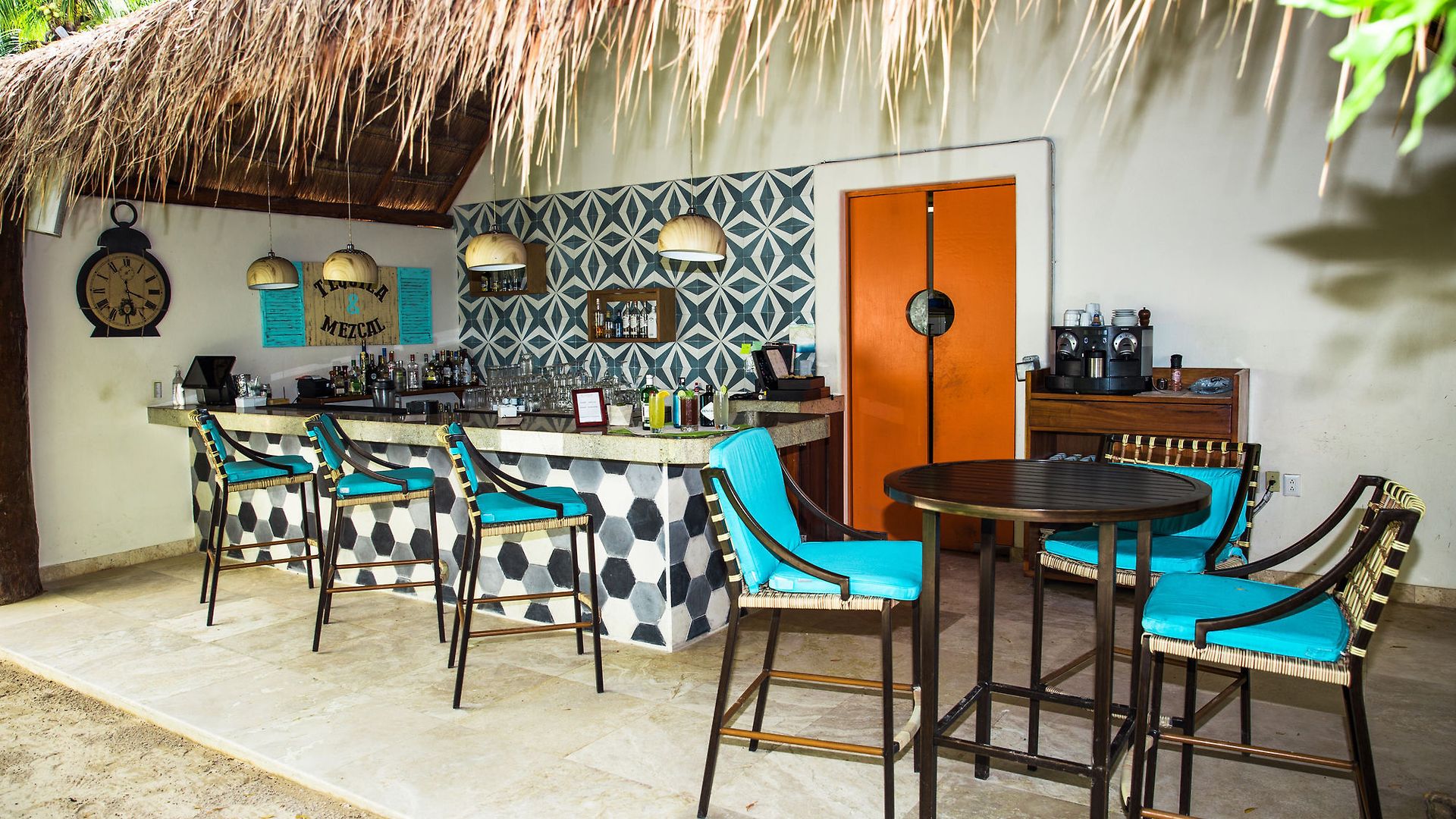 Tago By G Hotel 5*