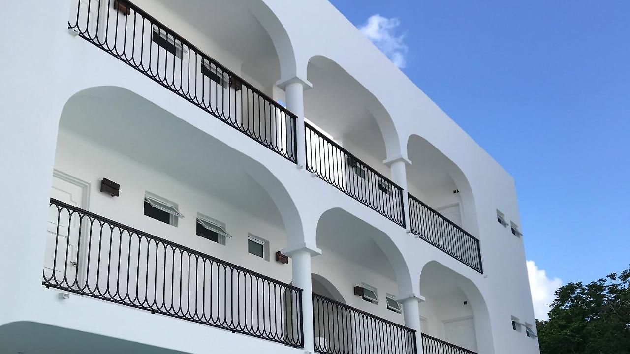Mediterraneo Hotel 3*