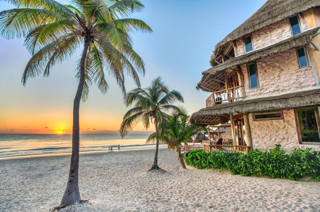 Alaya Beachfront Hotel 4*