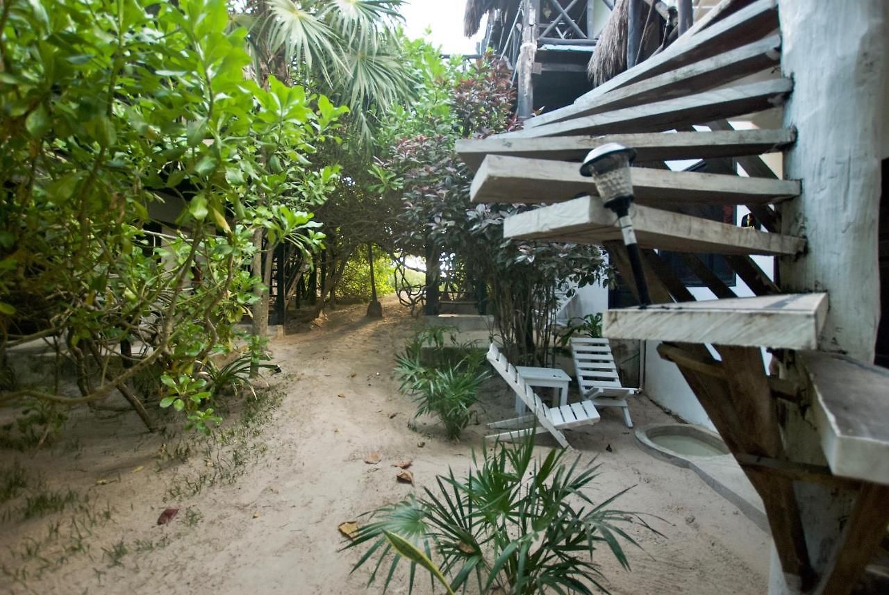 Zulum Hotel
