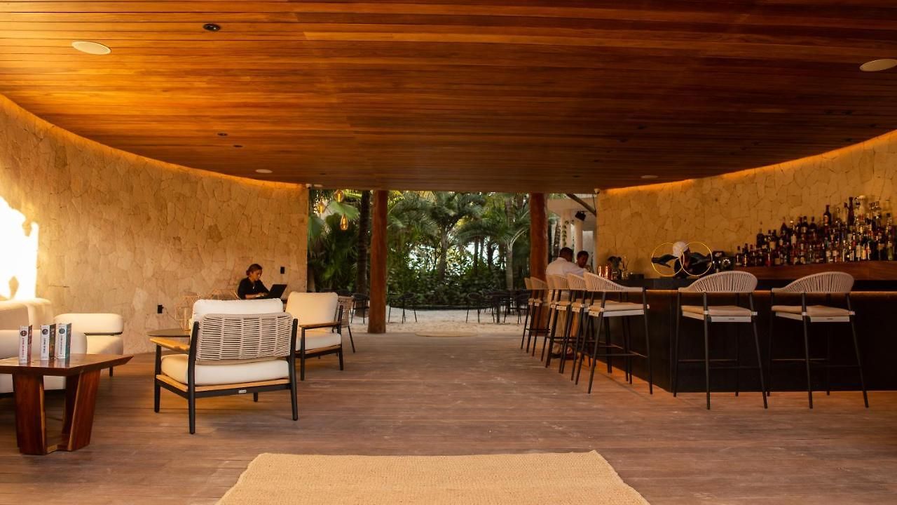 Tago By G Hotel 5*