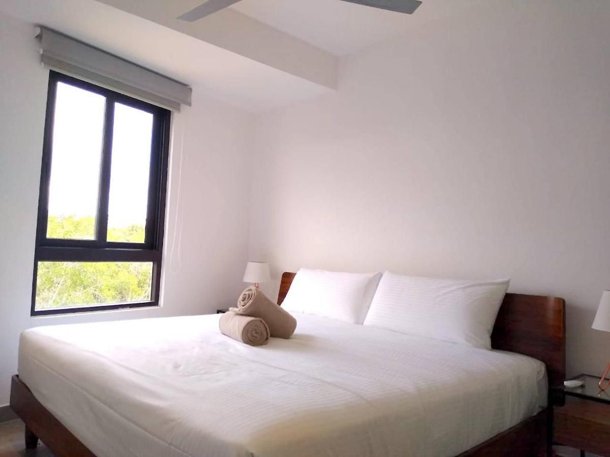 Private Roof W Plunge Pool, Brand New 2 Bedroom Penthouse For 6 Sleeps *