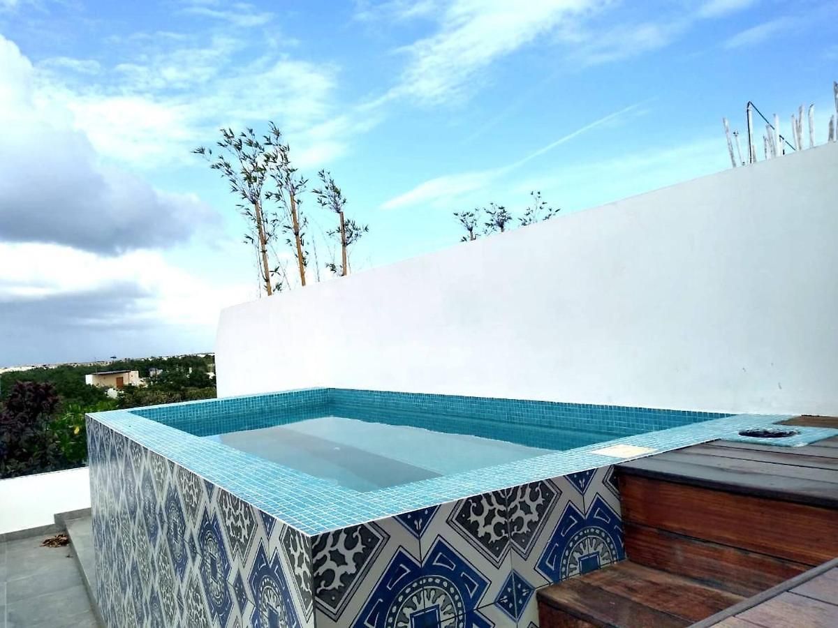 Private Roof W Plunge Pool, Brand New 2 Bedroom Penthouse For 6 Sleeps Holiday home Tulum